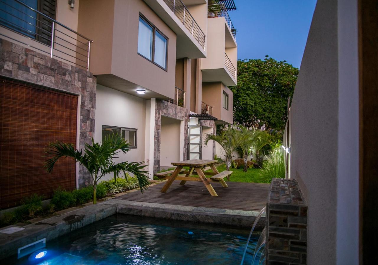Luxury 2 Bedroom Apartment With Pool - Close To Flic-En-Flac Beach 외부 사진
