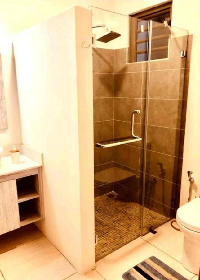 Luxury 2 Bedroom Apartment With Pool - Close To Flic-En-Flac Beach 외부 사진