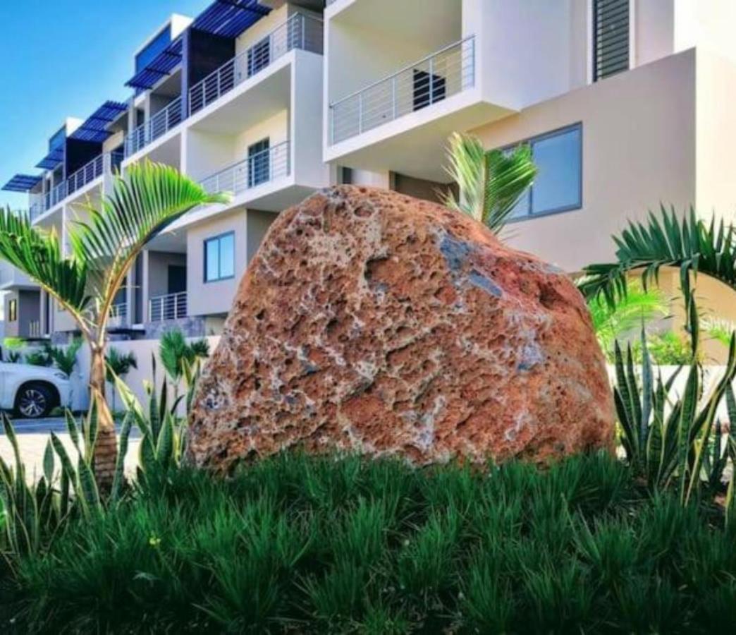 Luxury 2 Bedroom Apartment With Pool - Close To Flic-En-Flac Beach 외부 사진